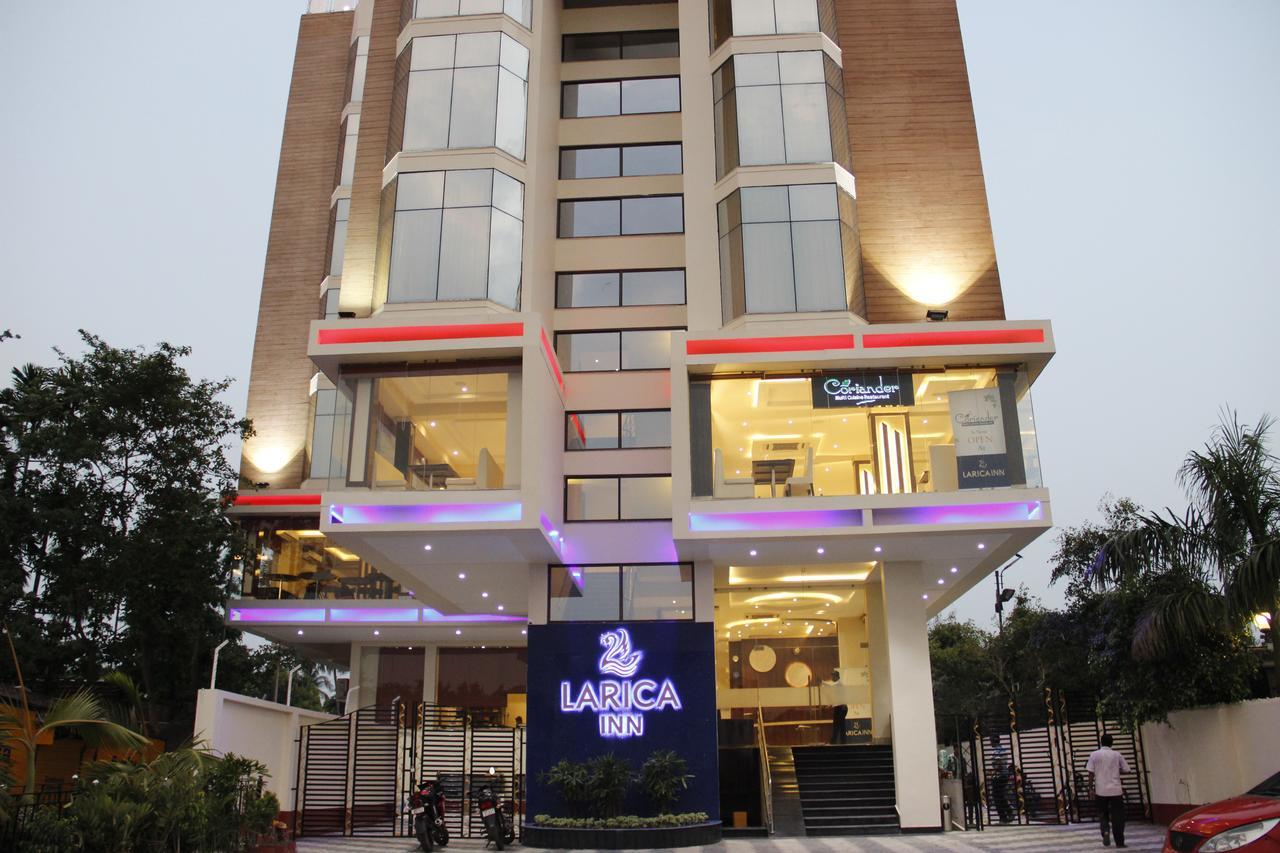 Regenta Inn Larica Колката Екстериор снимка